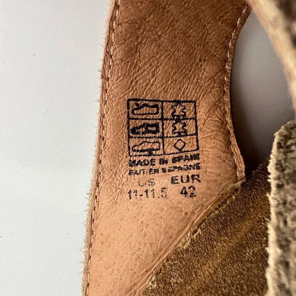 Taos Footwear Women's Lucy Wedge Sandal Silver Metallic size 42 11-11.5 M - Picture 5 of 12